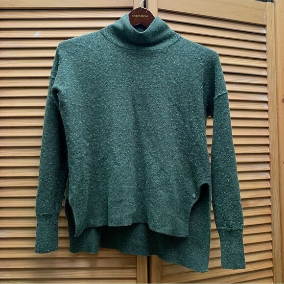 Moods of Norway Sweaters - Moods of Norway Sweater Size Medium